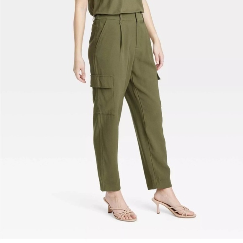 Women’s Pants | Tapered Ankle Cargo Pants - a New Day Olive